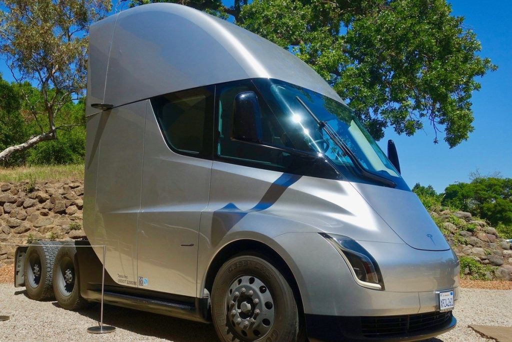 Tesla Semi electric truck
